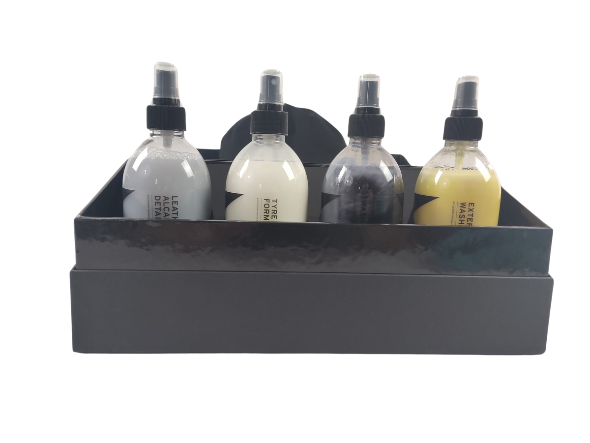Lamborghini waterless car care kit 4ml096301
