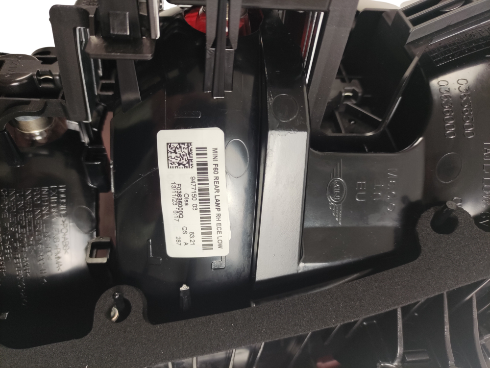 MINI COUNTRYMAN Originale Fanale Posteriore DX   63219477150  63217401716
