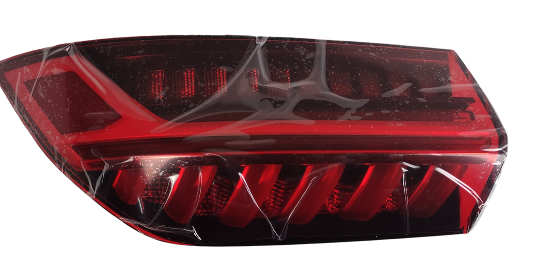 AUDI Fanale Posteriore Lato Destro A7 OEM 4K8­945­070 dal 2020