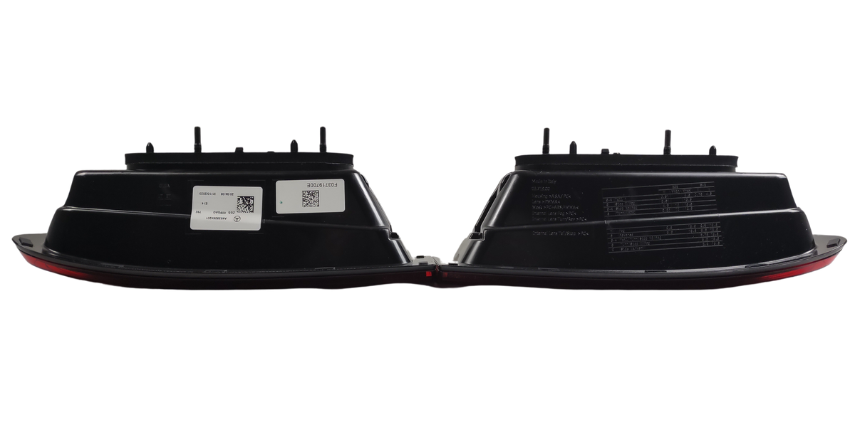 Mercedes fanale lato destro e sinistro classe g kit fanali posteriori black pack upgrade oem a4639064201