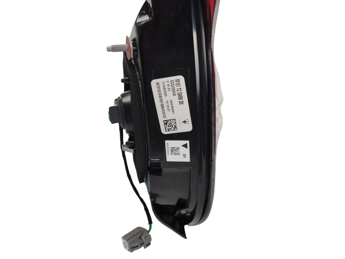 Maserati fanale posteriore interiore destro (black) levante oem 670155103