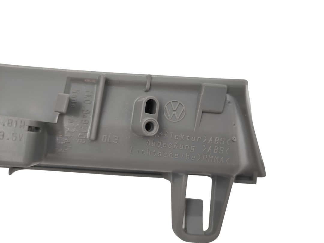 OEM 1K0949102 VW GOLF PASSAT SHARAN Fanale Laterale Retrovisore Destro dal 2003 - Axio Parts Srl
