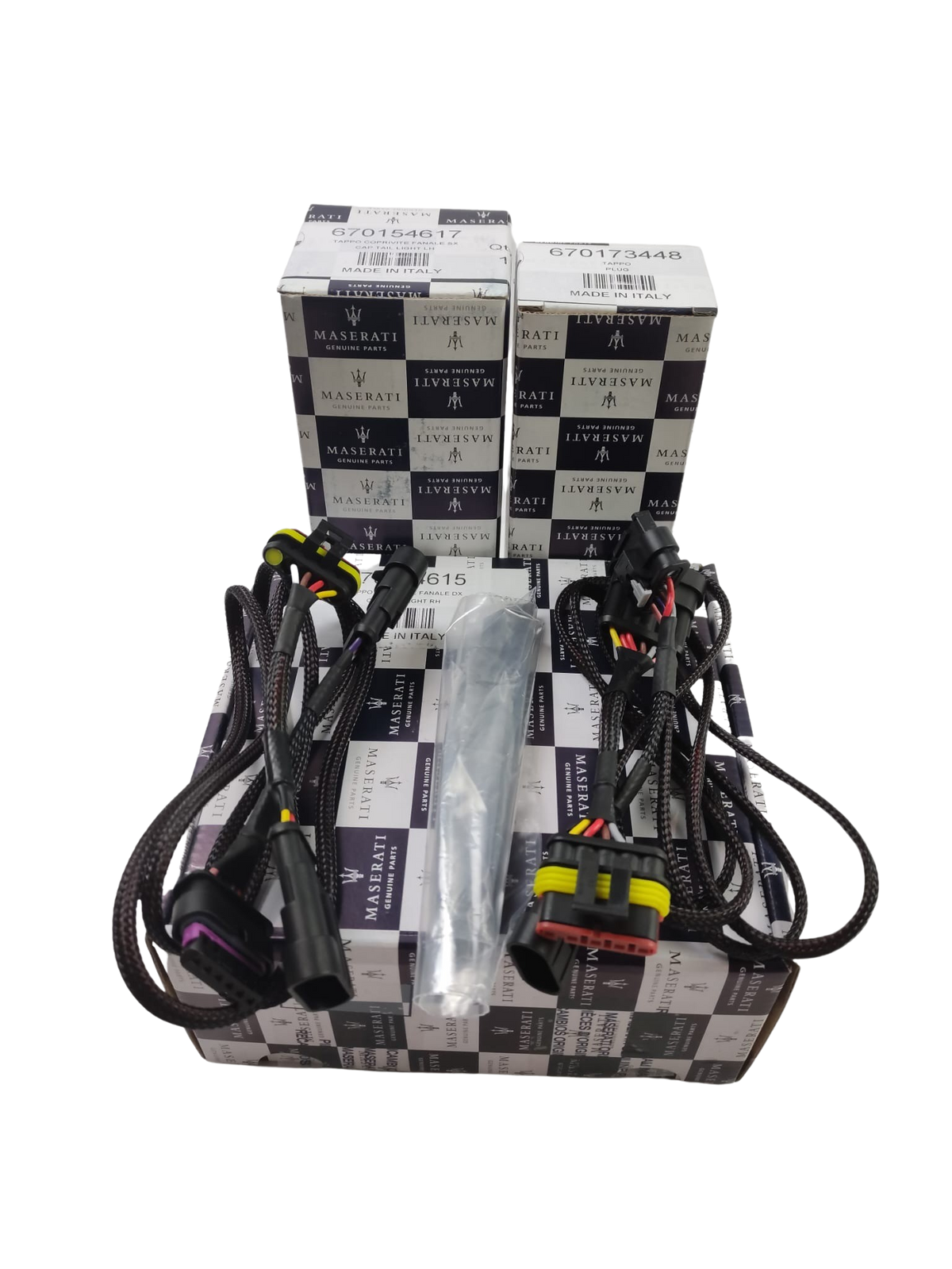 Kit fanali posteriore restyling per maserati ghibli versione trofeo(black)