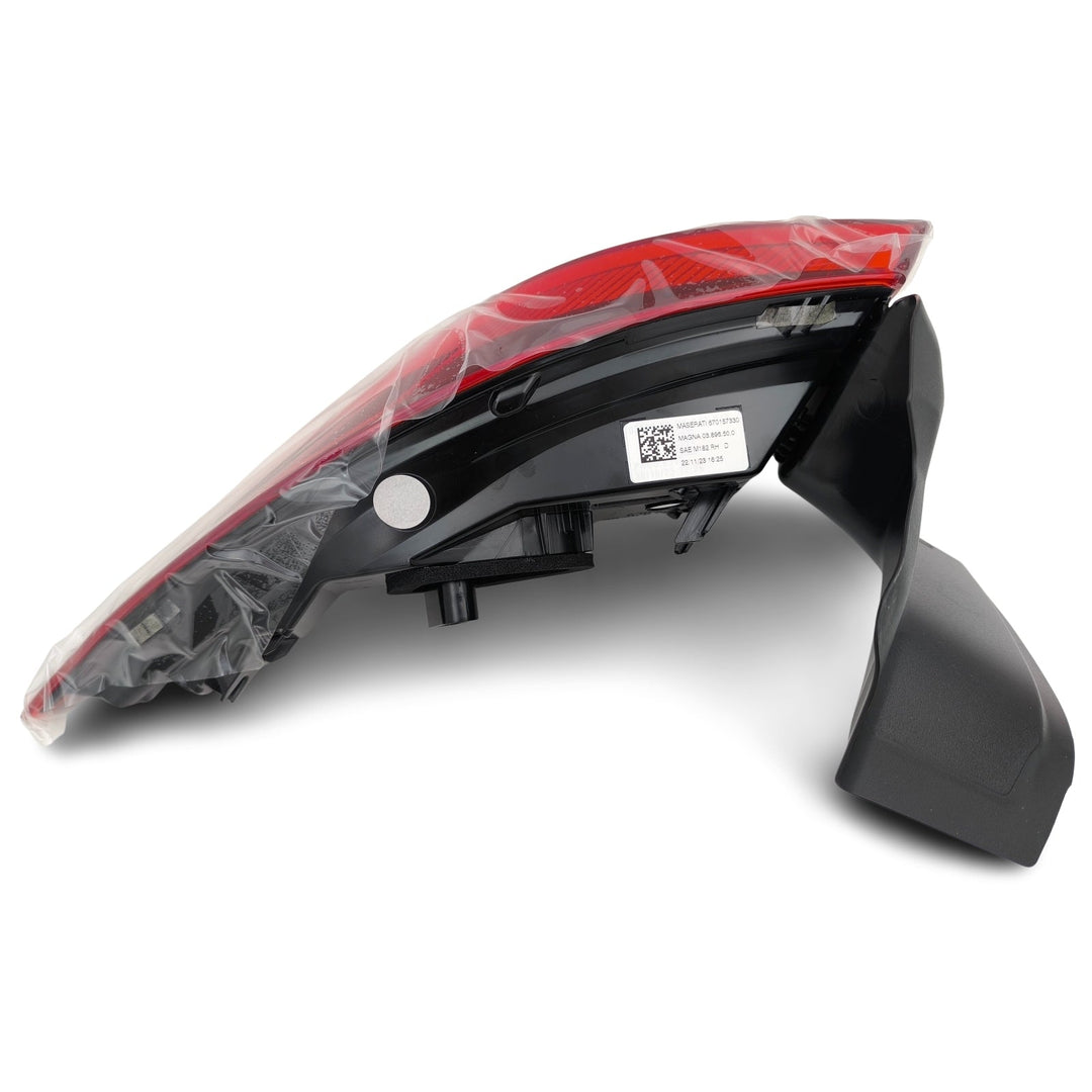 Maserati Fanale Posteriore Esterno LED Destro Grecale USA OEM 670157330