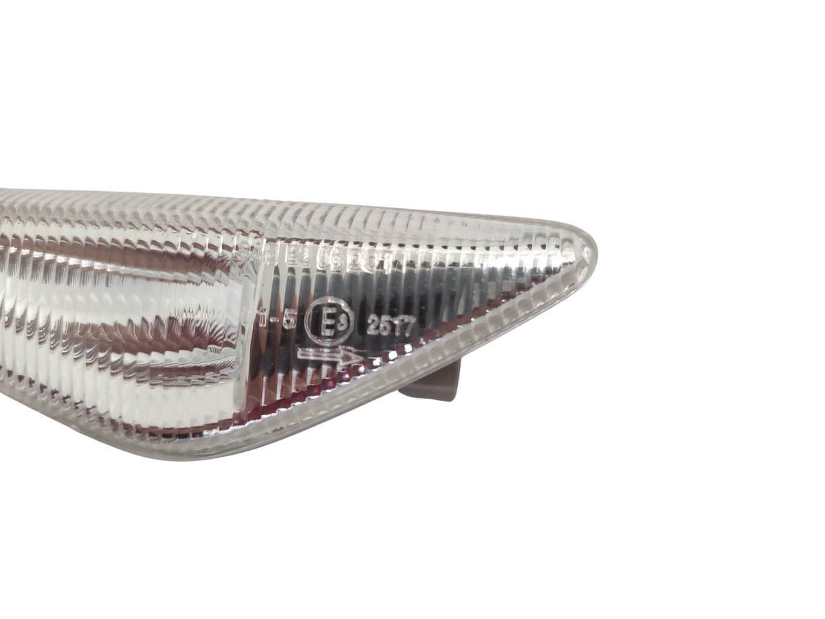 Bmw fanale laterale lato destro x3 x5 x6 oem 63137171008   axio parts srl