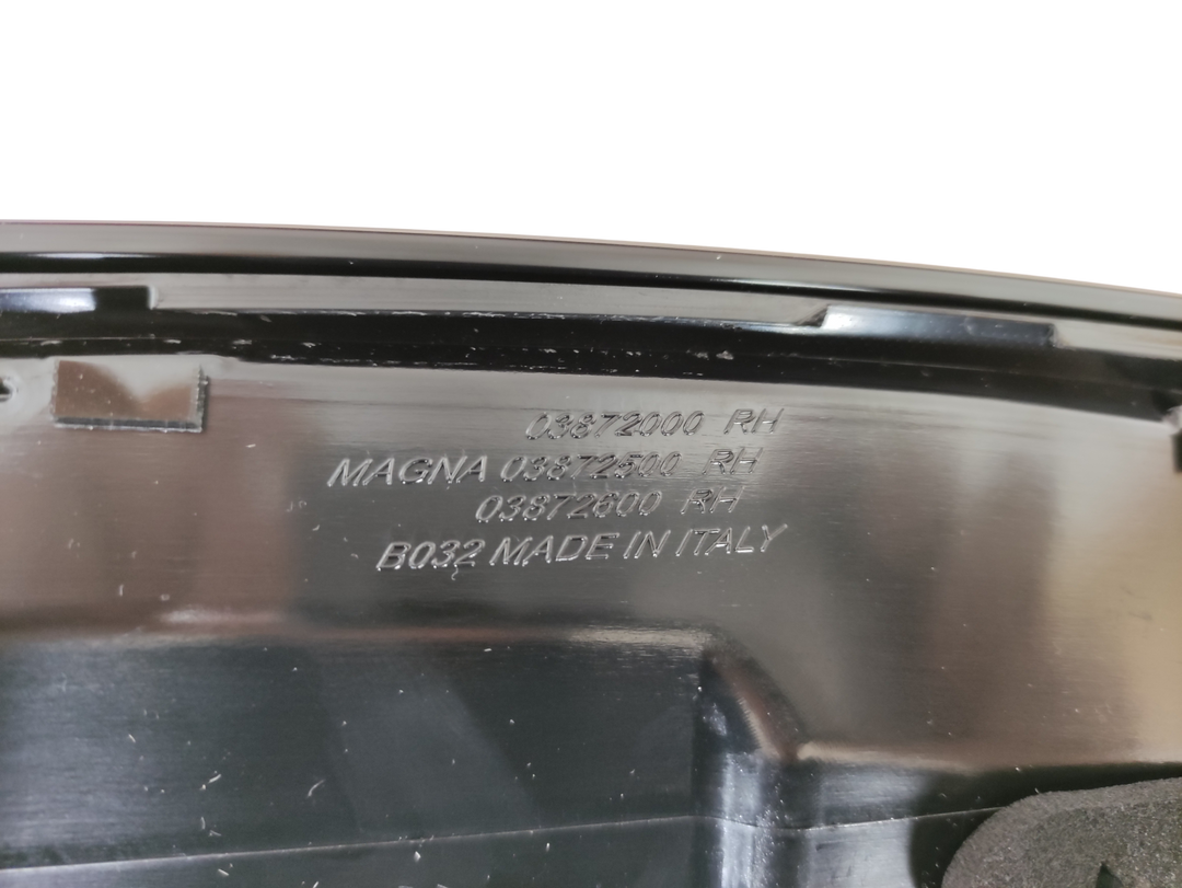 MASERATI GHIBLI M157R Originale Fanale Posteriore Esterno DX   06701546060