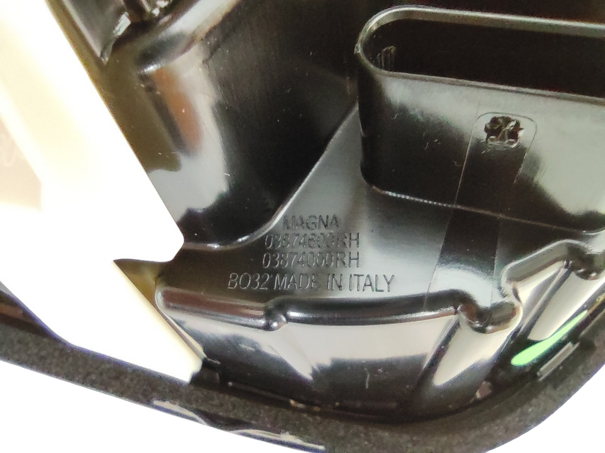 Maserati ghibli m157r originale fanale posteriore interno black dx    06701596970
