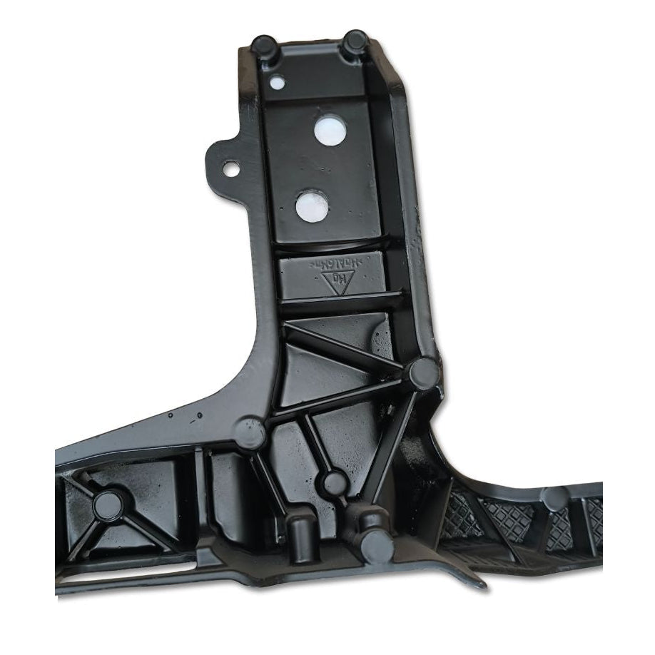 Barra di collegamento superiore Land Rover OEM T4A40750, componente auto robusto con dettagli visibili in foto.
