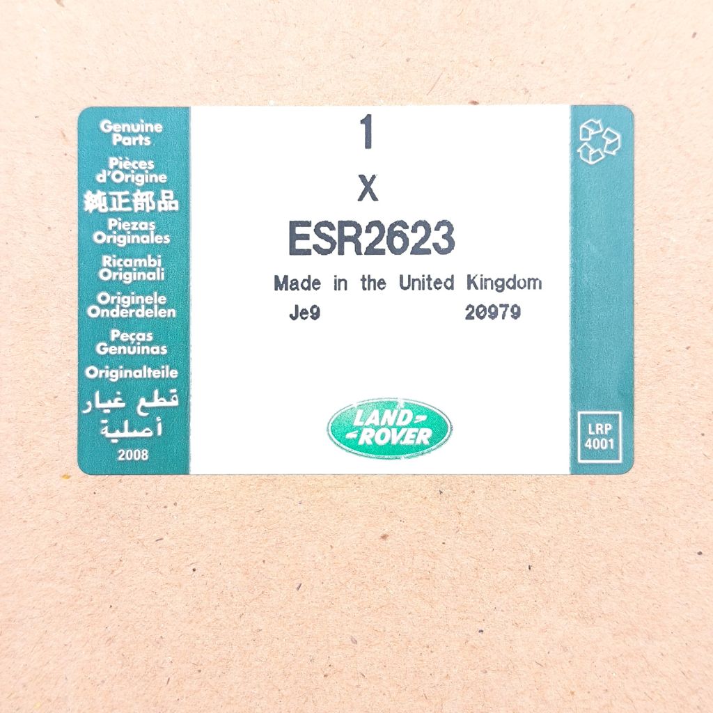Filtro aria motore Land Rover OEM ESR2623, componente originale, con etichetta visibile, per migliorare il sistema di ventilazione.