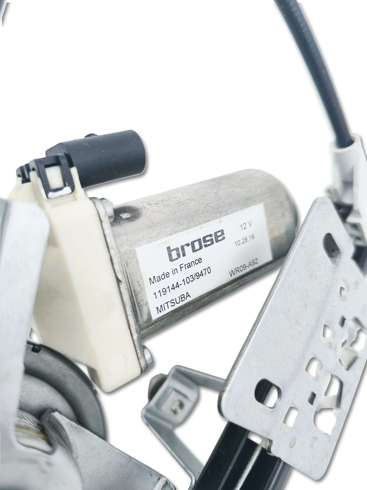 Alzacristallo posteriore sinistro land rover con motore oem cvh101212, componente per vettura land rover, vista dell'installazione