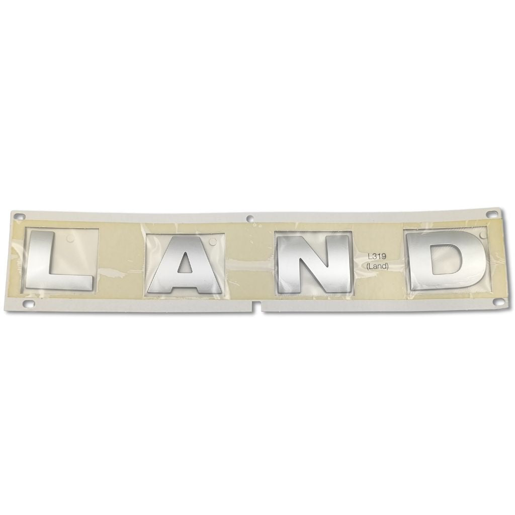 Scritta cofano anteriore land rover rover originale lr038658, componente per veicolo land rover, logo e dettagli visibili