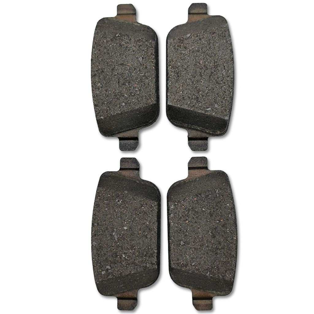 Set di pastiglie freno posteriori Land Rover OEM LR023888, componente originale per sistema di frenata affidabile.
