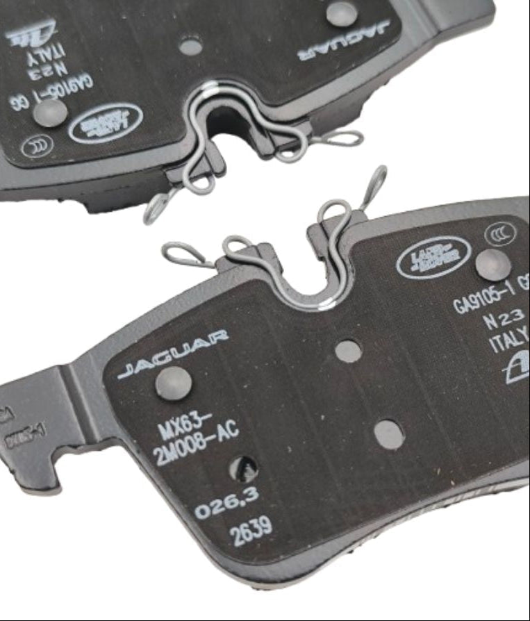 Set pastiglie freno posteriori land rover oem lr160532, componenti per sistema frenante, vista dettagliata delle pastiglie