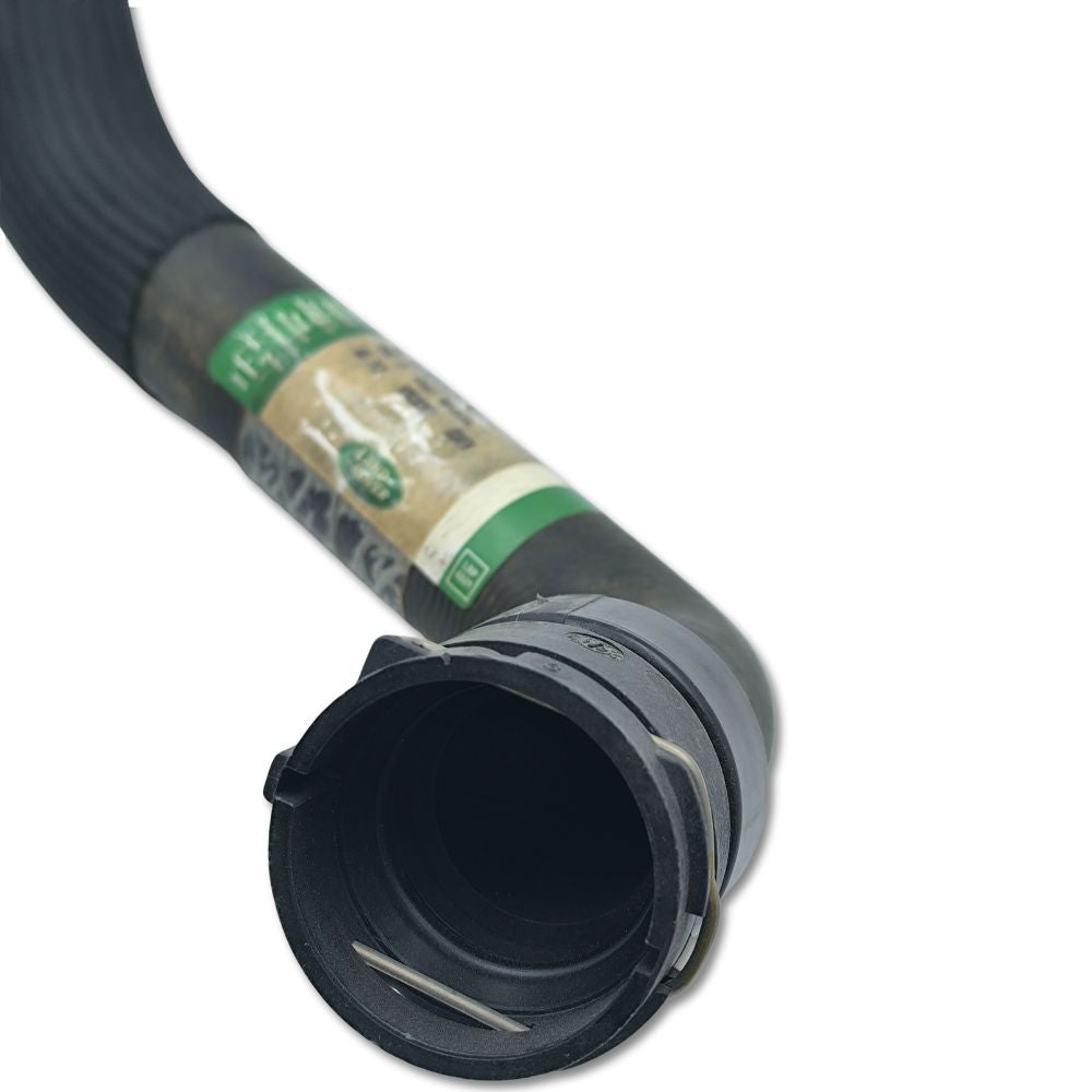 Tubo radiatore originale Land Rover LR005300, componente di ricambio OEM, visibile in un'immagine chiara e dettagliata.