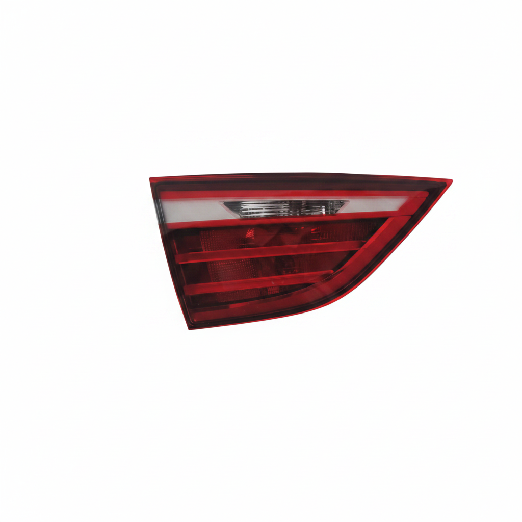 BMW Fanale Posteriore Interno LED Sinistro Serie 2 F46 OEM 63217329791 dal 2015